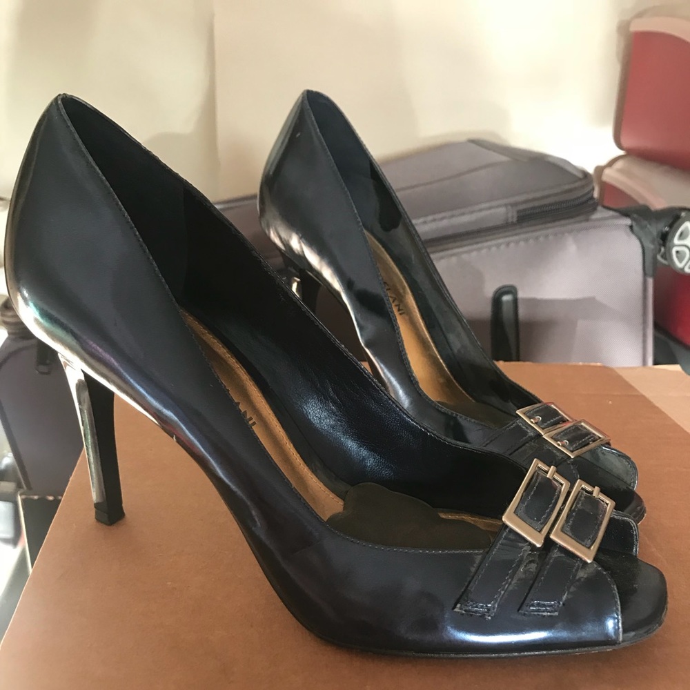 Antonio Melani Metallic Navy Heels 8 1/2